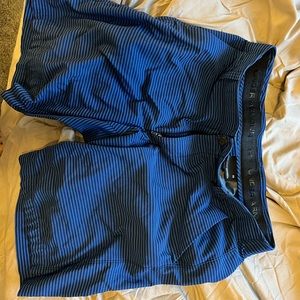 Mens Under Armour Golf Shorts size 32